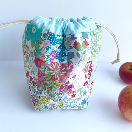 Make your own modern Cutest mini drawstring bag patchwork sewing Pattern by Tikki London with this great Sewing Pattern by Tikki London it's in print-at-home PDF format, another great TikkiLondon tutorial  made with Liberty London tana Lawn fabric
