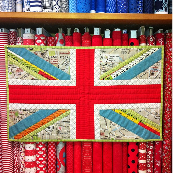 Union Jack Rectangular 3:5, Patchwork Mini Quilt PDF Sewing Pattern